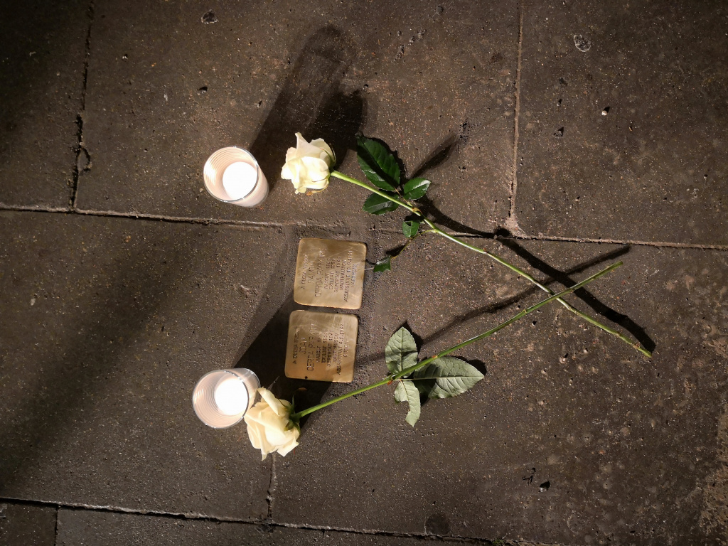 Llambordes Stolpersteine a Olesa de Montserrat