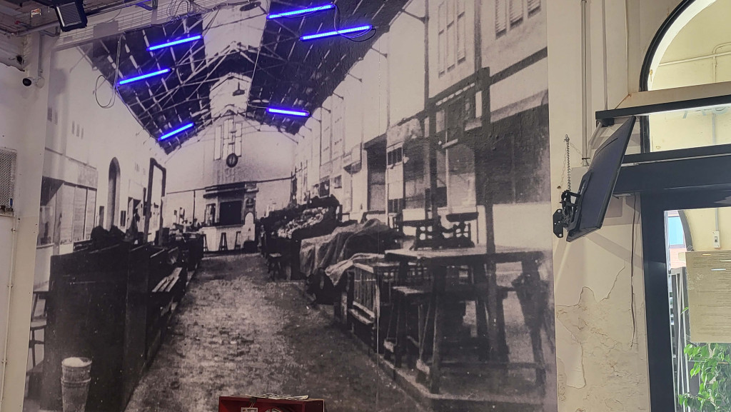 Fotografia antiga del interior del Mercat Municipal