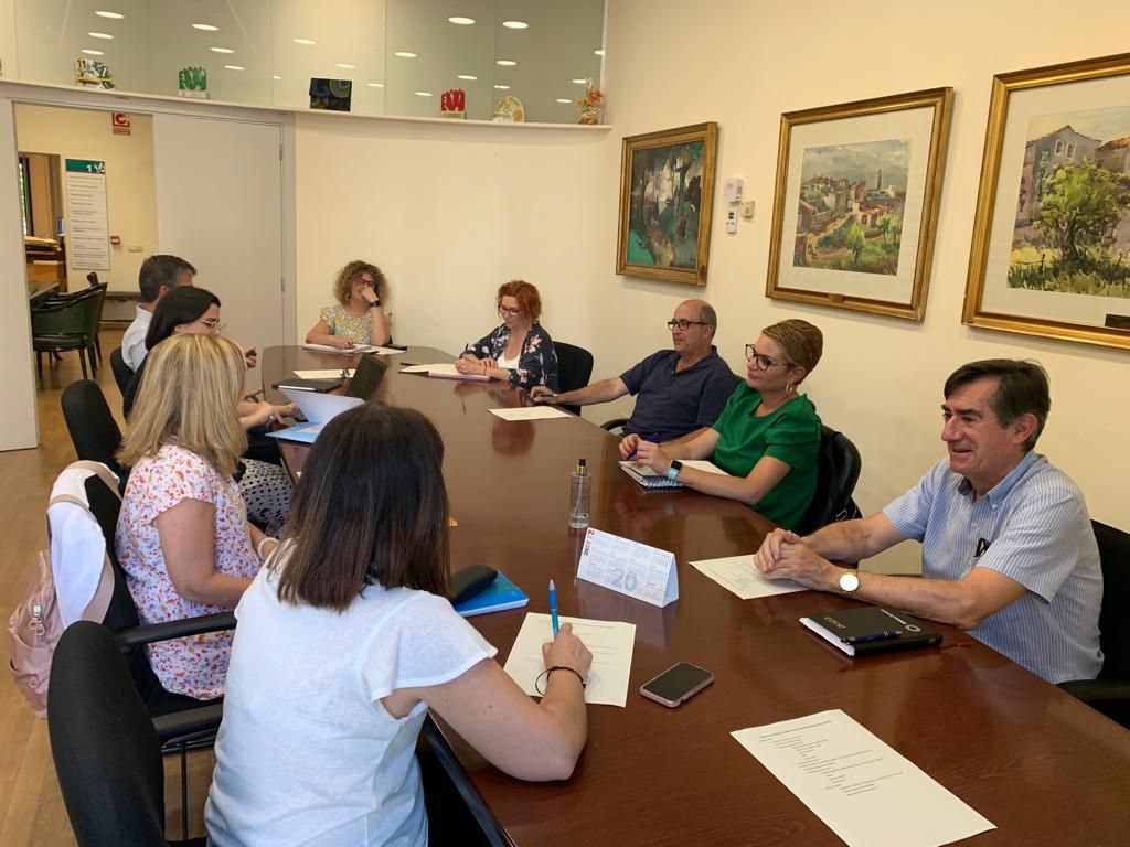 Reunió amb responsables de Catsalut, Cap Olesa i responsables Salut Ajuntament