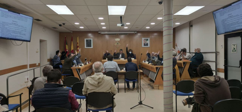 votacions en la Sala de Plens per la modificació d'Ordenances fiscals