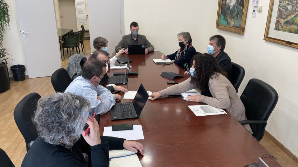 Reunió des responsables de l'Ajuntament d'Olesa amb els responsables d'ensenyament de la Generalitat 