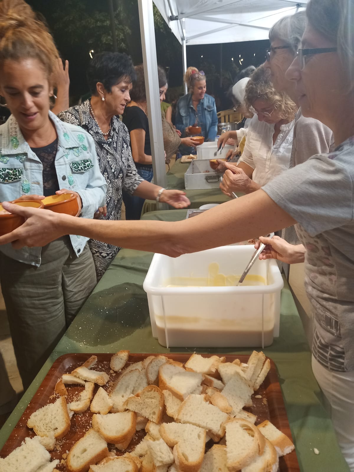 Festa Miquelets 2023: sopar popular al Parc del Porxo.