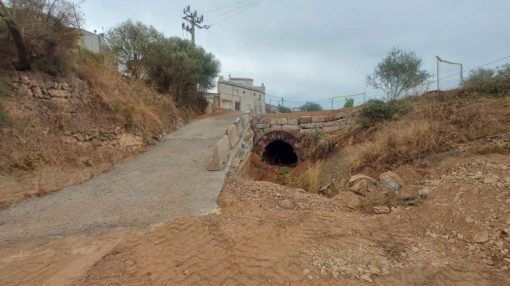 Accés del camí a Can Llimona