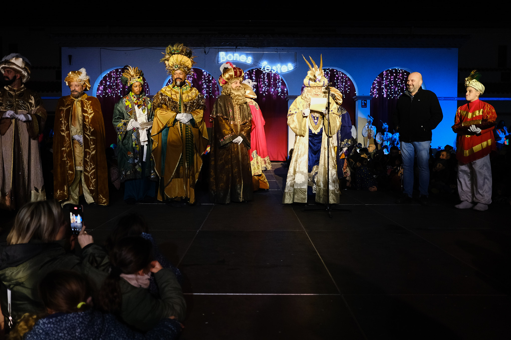 Fotografia de la Cavalcada de Ses Majestats els Reis d'Orient a Olesa el 2024