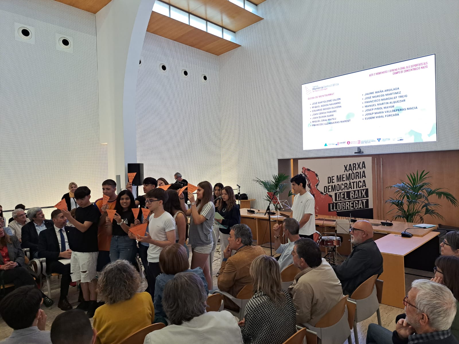 Acte d'homenatge a les persones deportades a camps de concentració nazis al Consell Comarcal