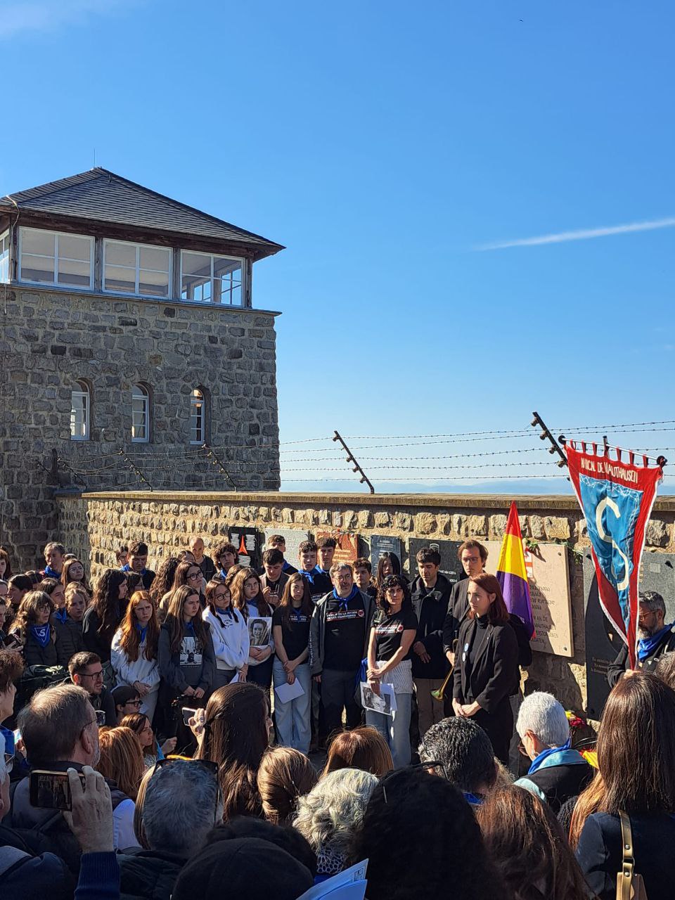Delegació catalana en l'homenatge a les víctimes del camp de Mauthausen