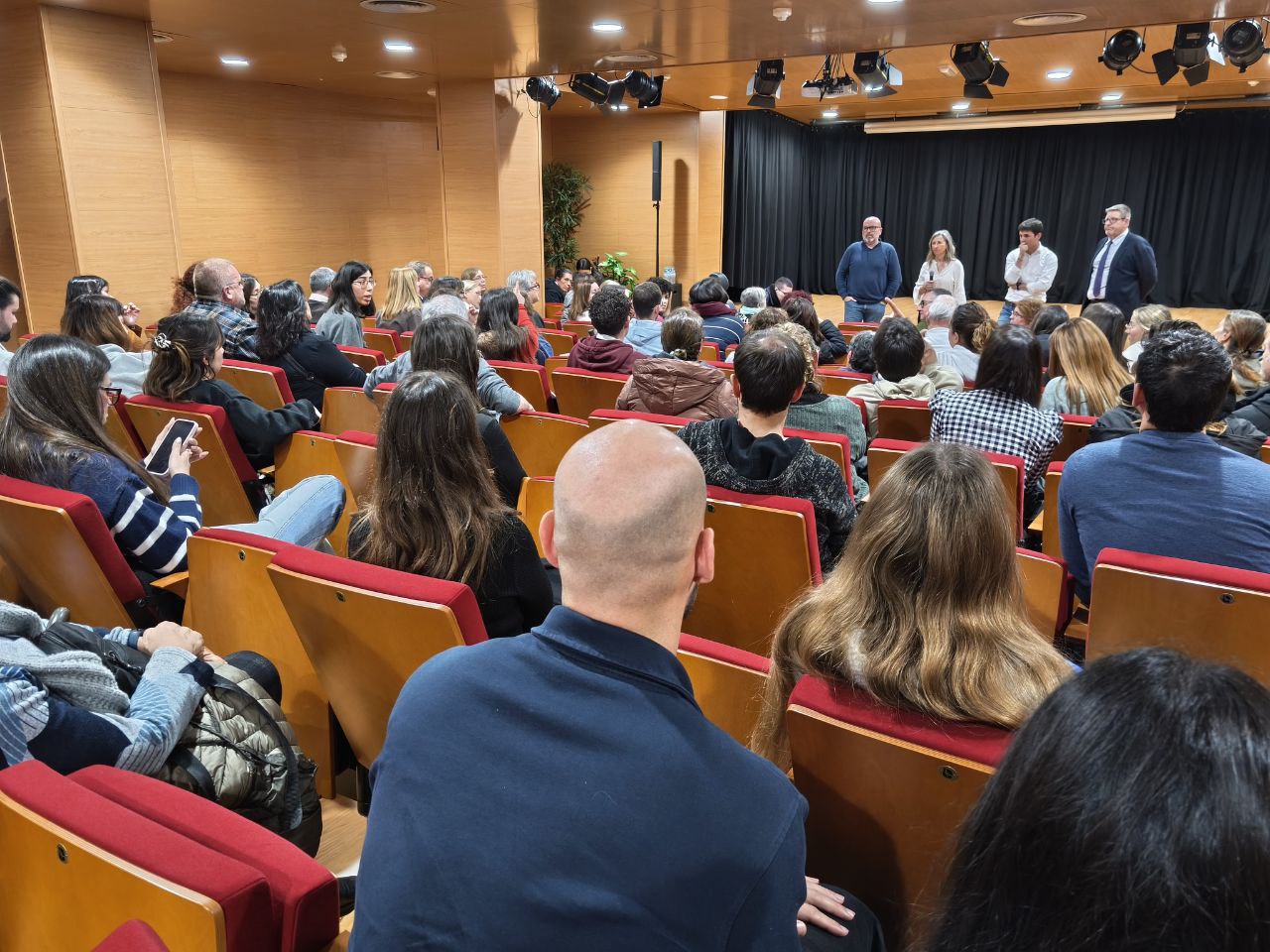 Foto_reuniomonbus_200126