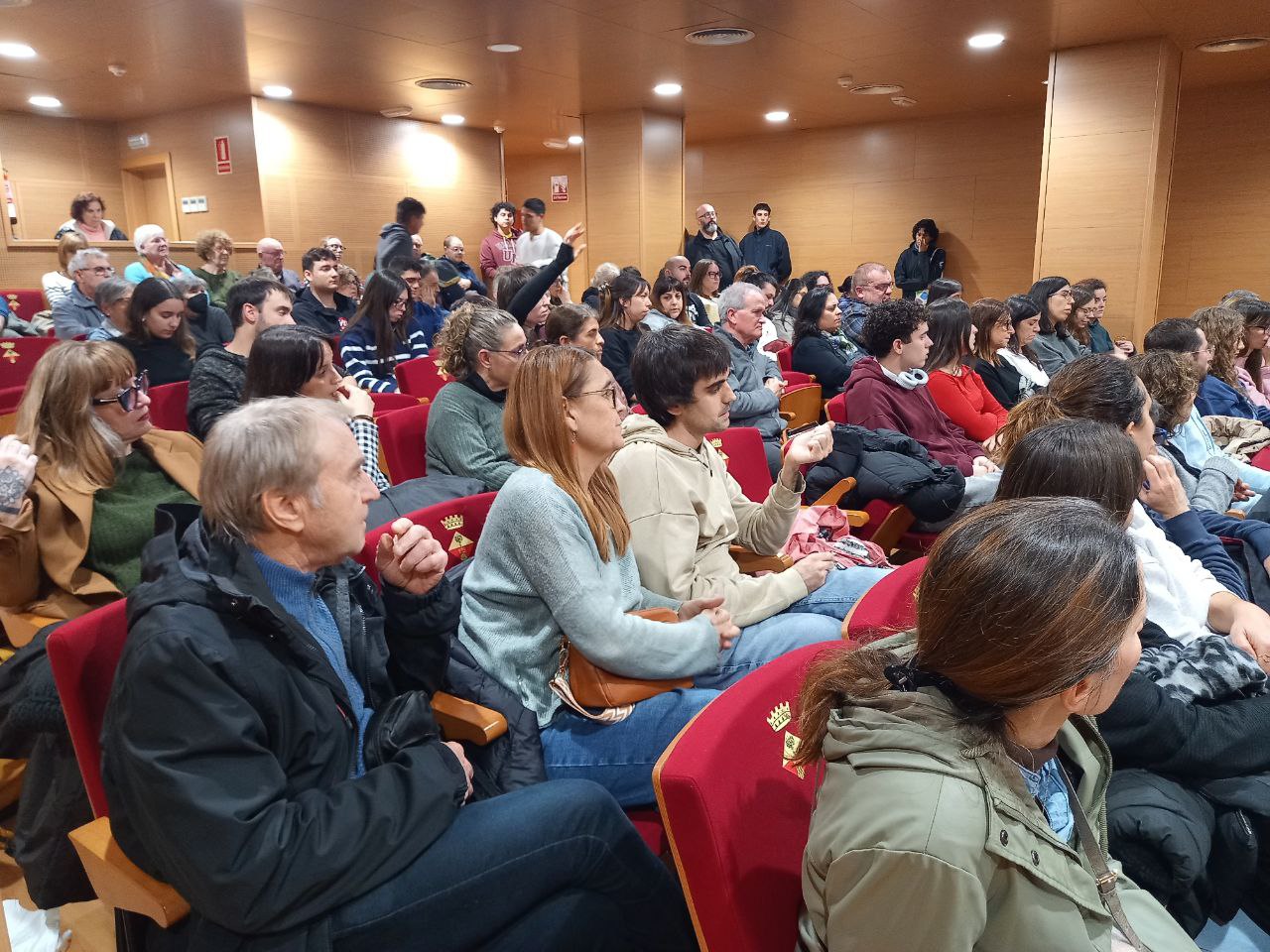 Foto_reuniomonbus_200126