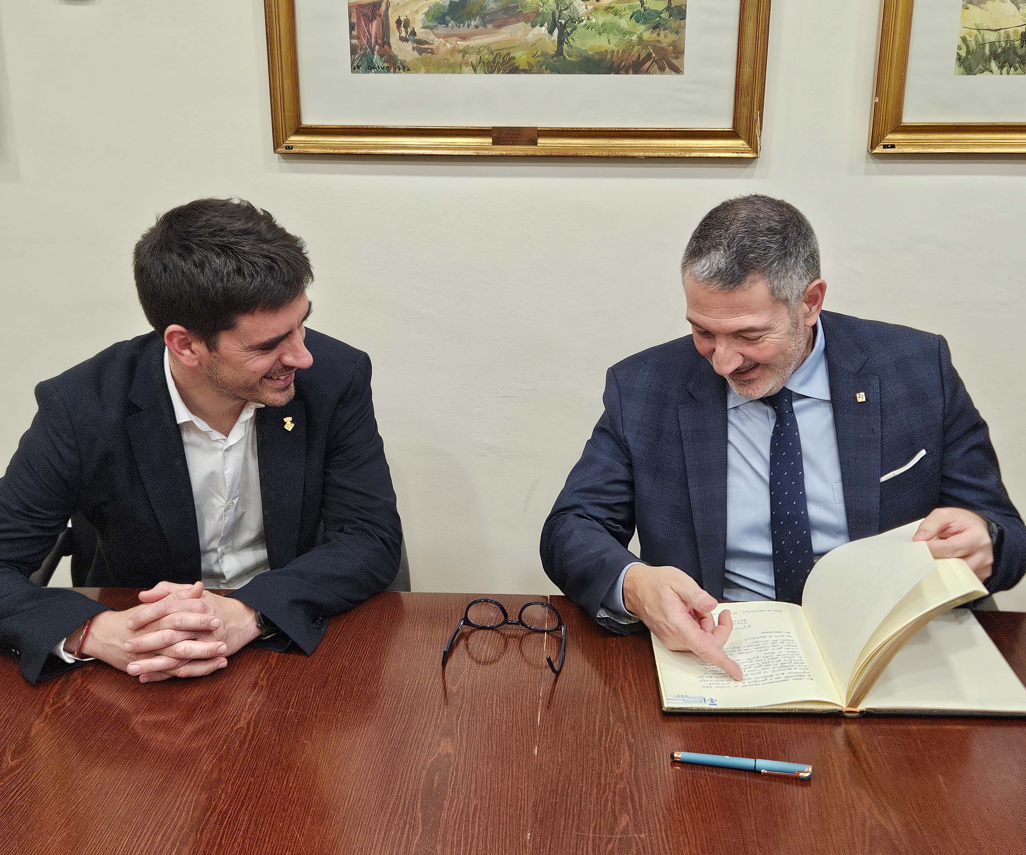 Visita del conseller d'Empresa i Treball, Miquel Sàmper, a l'Ajuntament d'Olesa el 13 de febrer de 2026