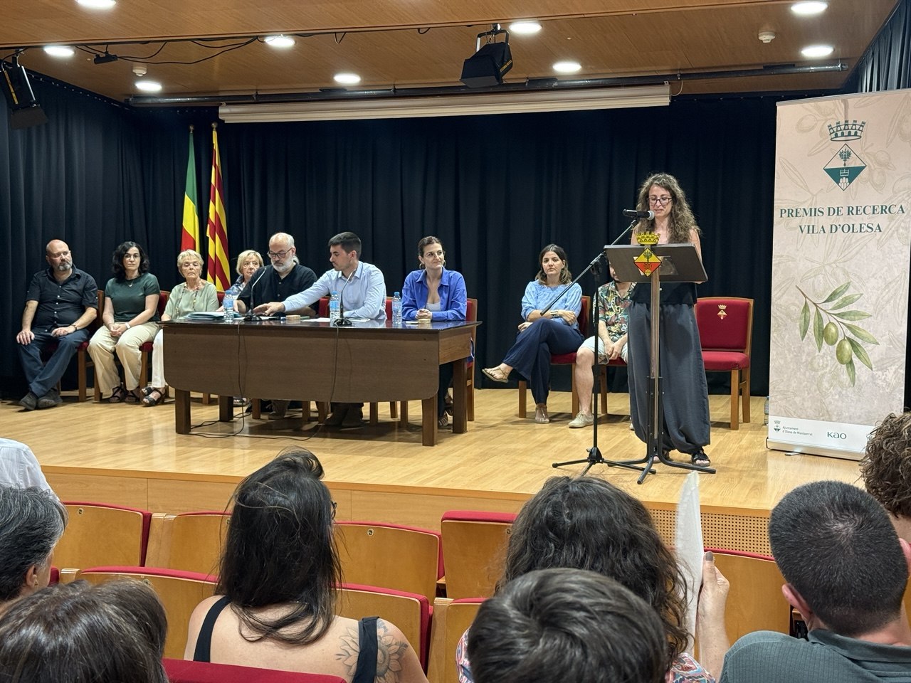 Entrega de guardons de la 42a edició dels Premis de Recerca Vila d'Olesa