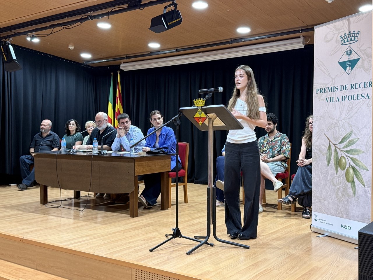 Entrega de guardons de la 42a edició dels Premis de Recerca Vila d'Olesa
