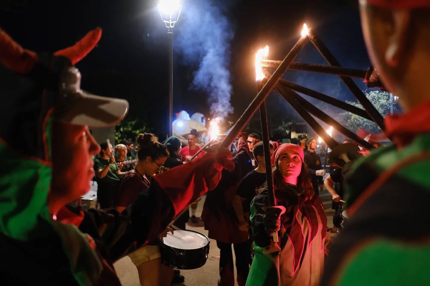 Inici de la cercavila de foc de Festa Major