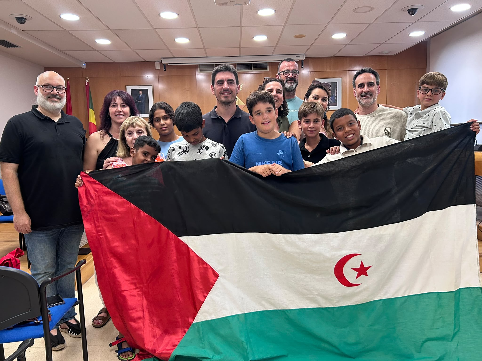 Rebuda dels infants sahrauís a Olesa de Montserrat 2026.